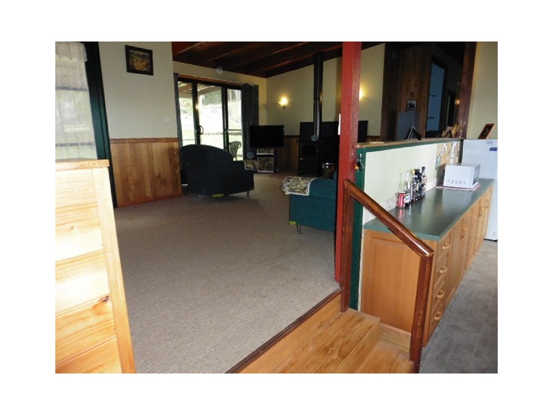 * Banca Road, Winnaleah TAS 7265