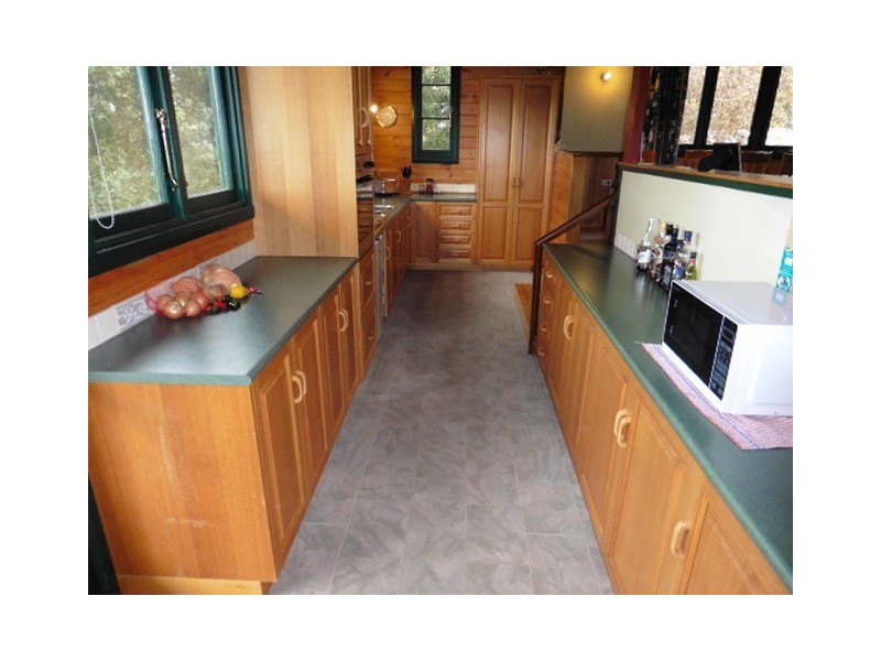 * Banca Road, Winnaleah TAS 7265