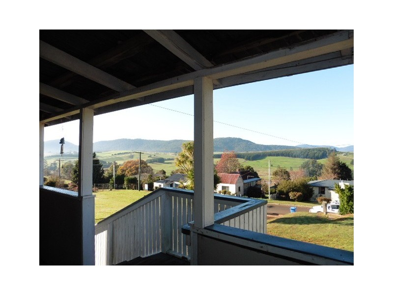 5 Alice Street, Scottsdale TAS 7260