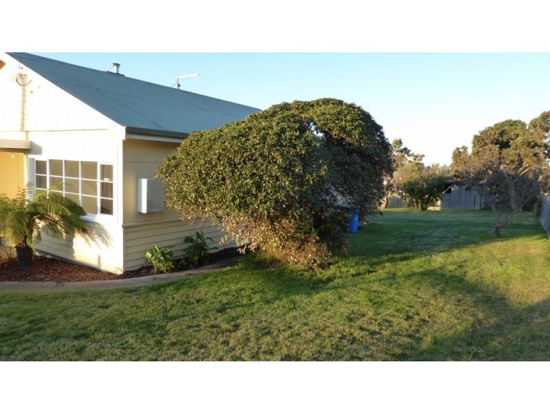 17 Albert Street, Bridport TAS 7262