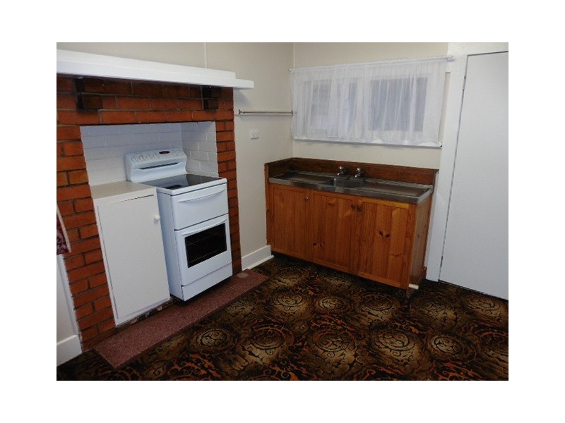 33 Ellenor Street, Scottsdale TAS 7260