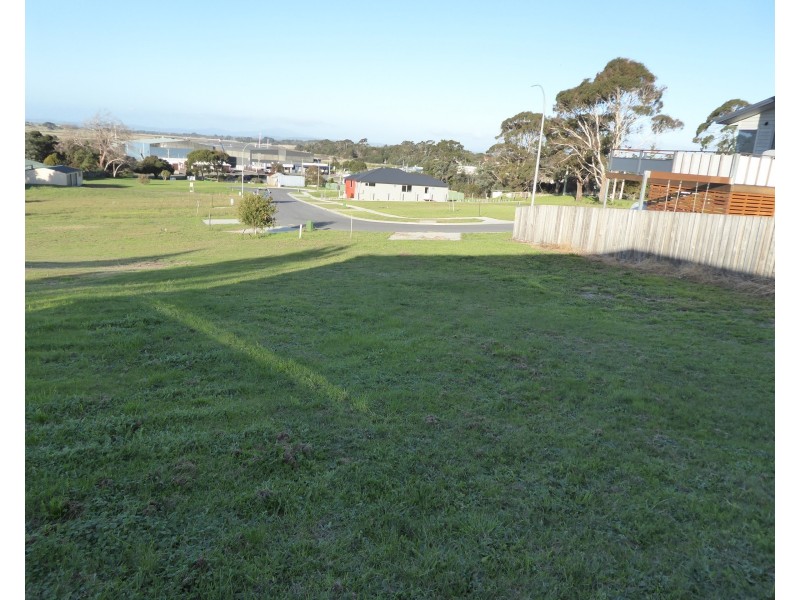 1 Therese Street, Bridport TAS 7262