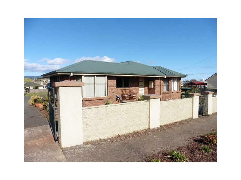 17 Charles Street, Scottsdale TAS 7260