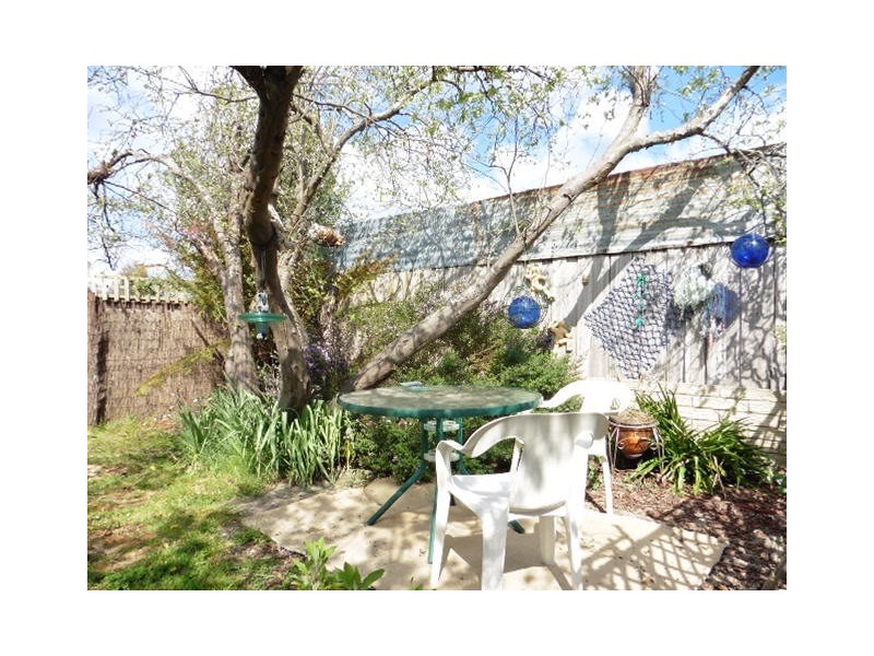 ** Rainbow Road, Herrick TAS 7264