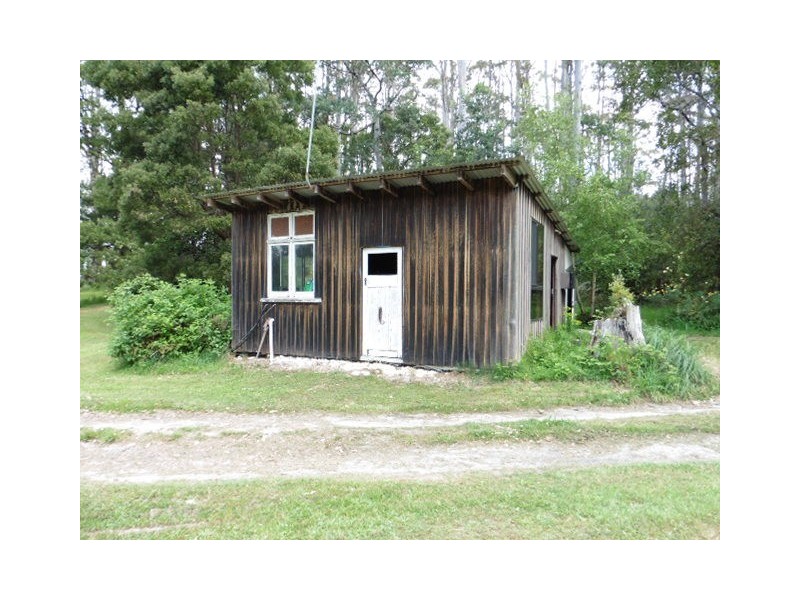 ** Walkers Road, Branxholm TAS 7261