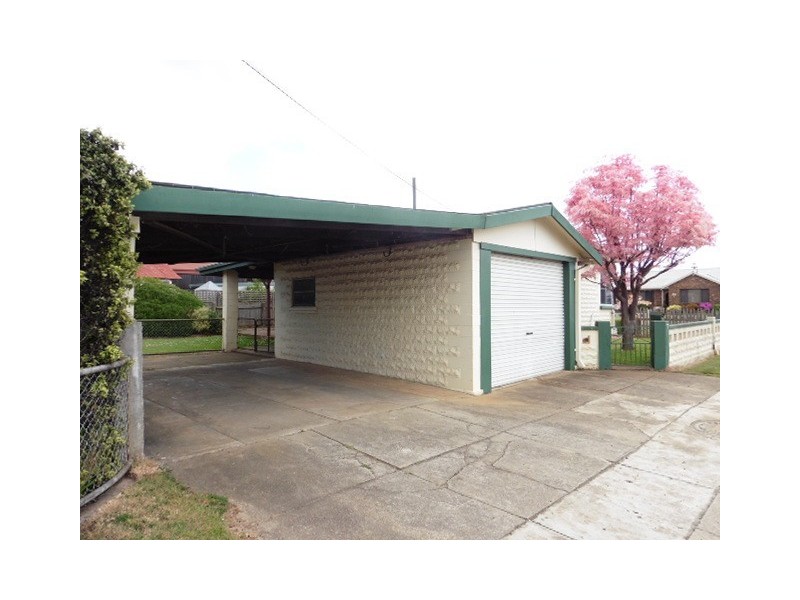 17 Gofton Street, Scottsdale TAS 7260