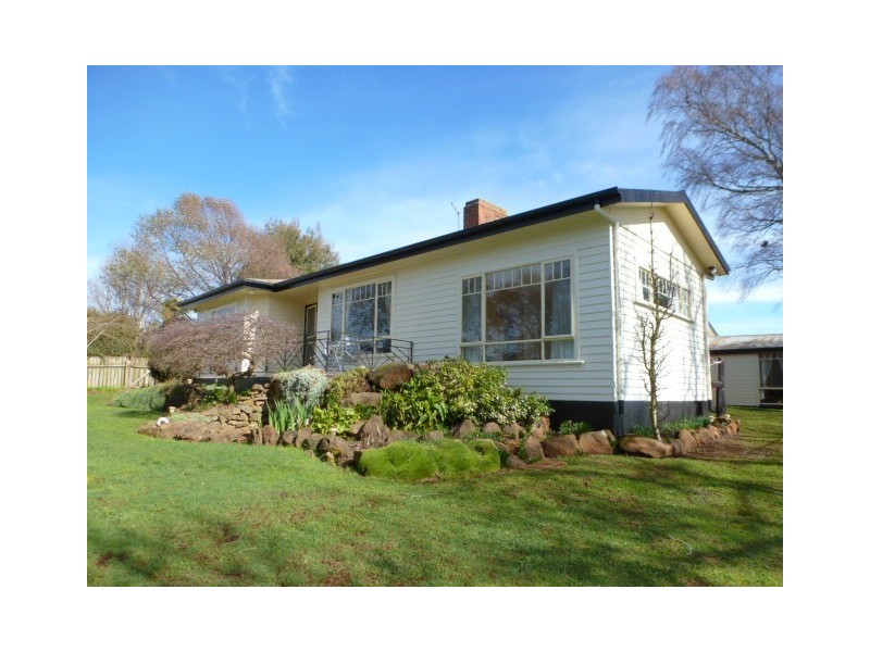 17 Fry Street, Ringarooma TAS 7263