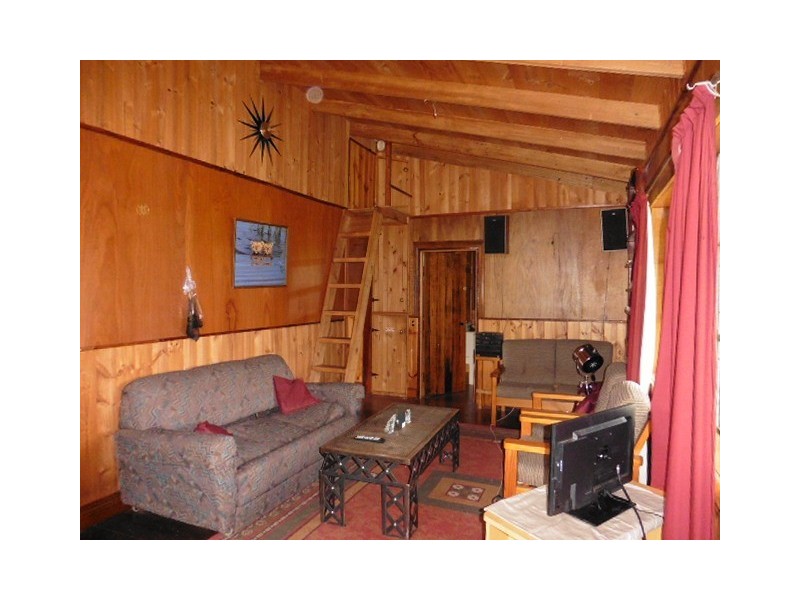 11 Stoke Street, Branxholm TAS 7261