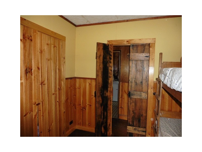 11 Stoke Street, Branxholm TAS 7261