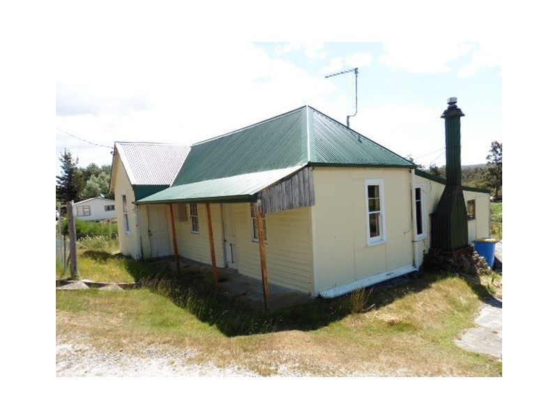 37 Main Street, Pioneer TAS 7264