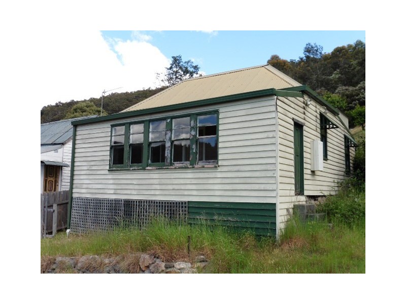 11 Church Street, Derby TAS 7264