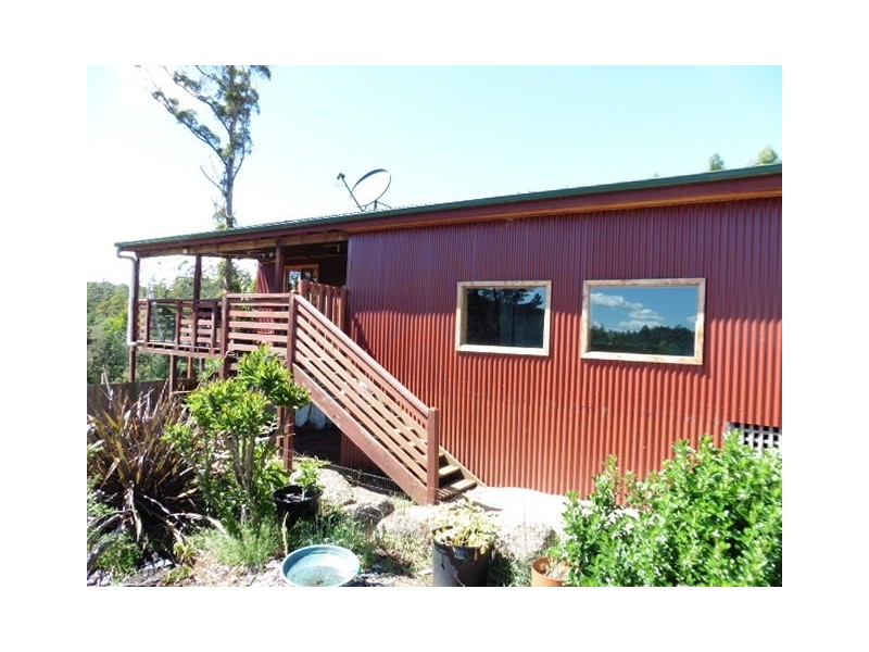 ** Mutual Road, Derby TAS 7264