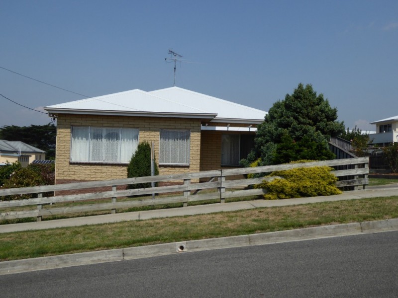 1 Henry Street, Bridport TAS 7262