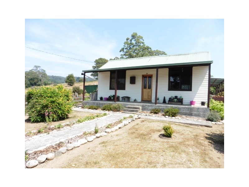 ** Tasman Highway, Weldborough TAS 7264