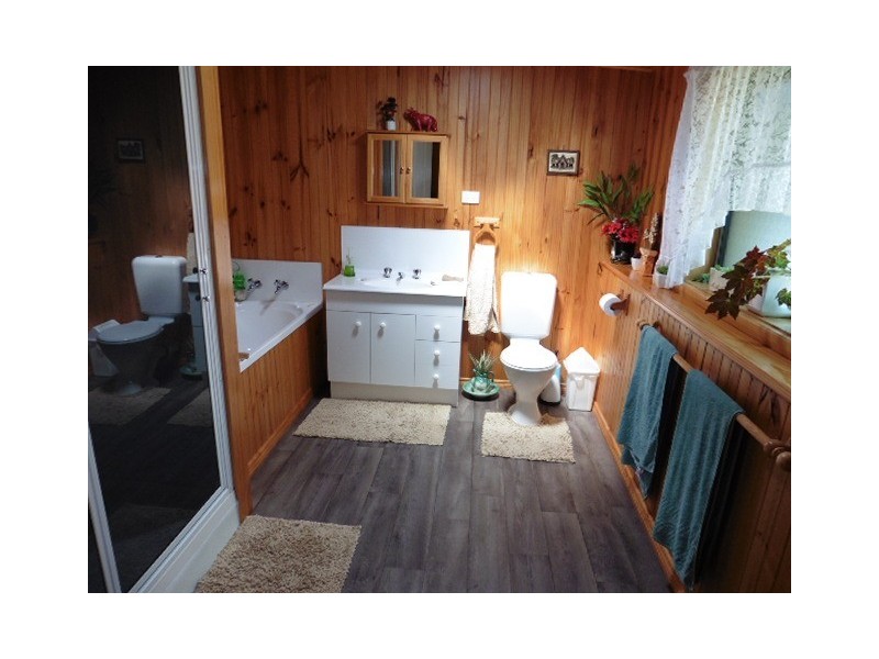 ** Tasman Highway, Weldborough TAS 7264