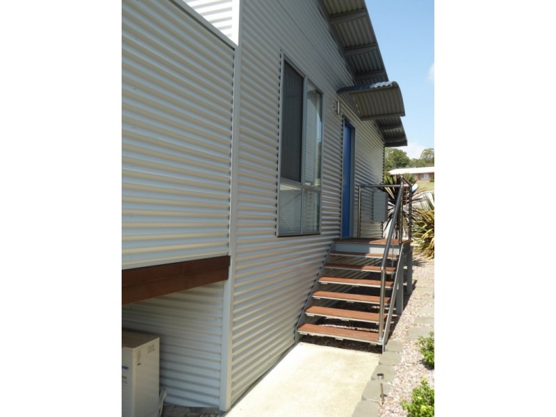 2/39 Henry Street, Bridport TAS 7262