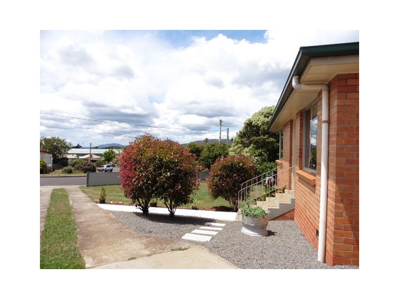 11 Button Street, Scottsdale TAS 7260