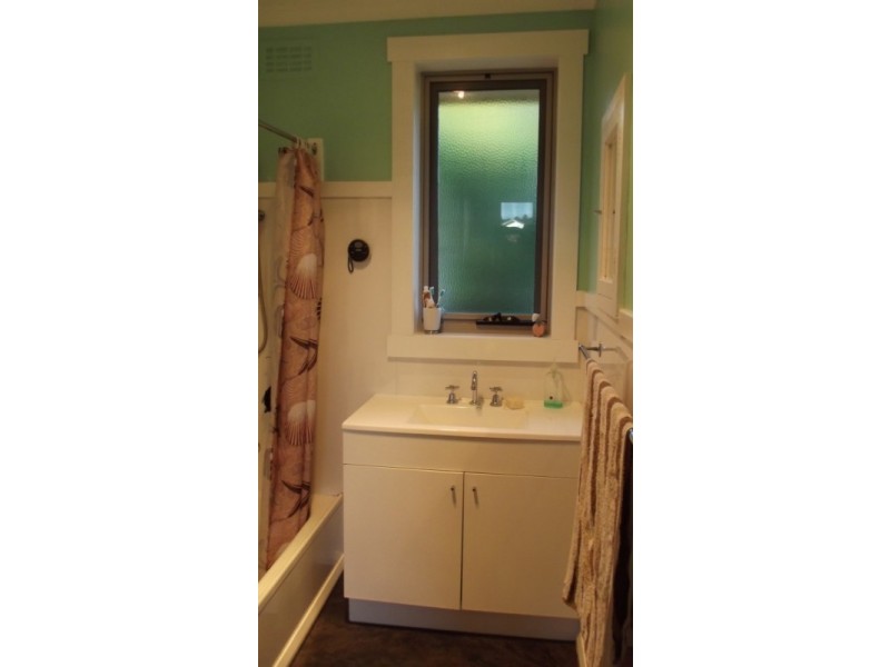 11 Button Street, Scottsdale TAS 7260