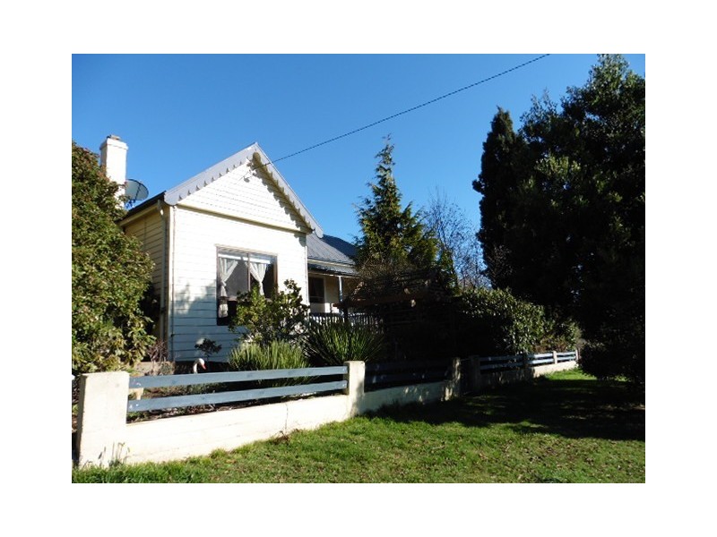 24 Scott Street, Branxholm TAS 7261