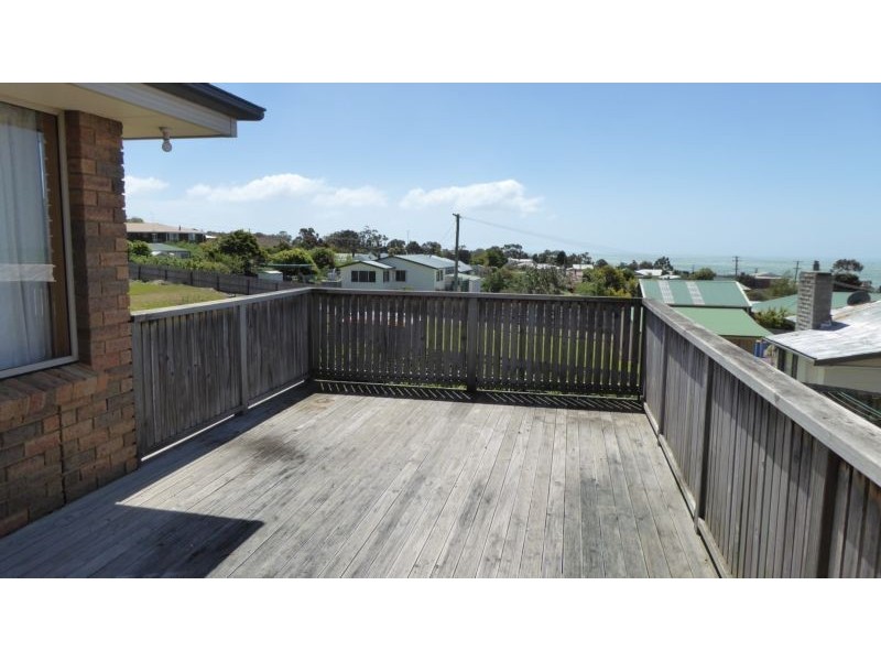 12 Thomas Street, Bridport TAS 7262