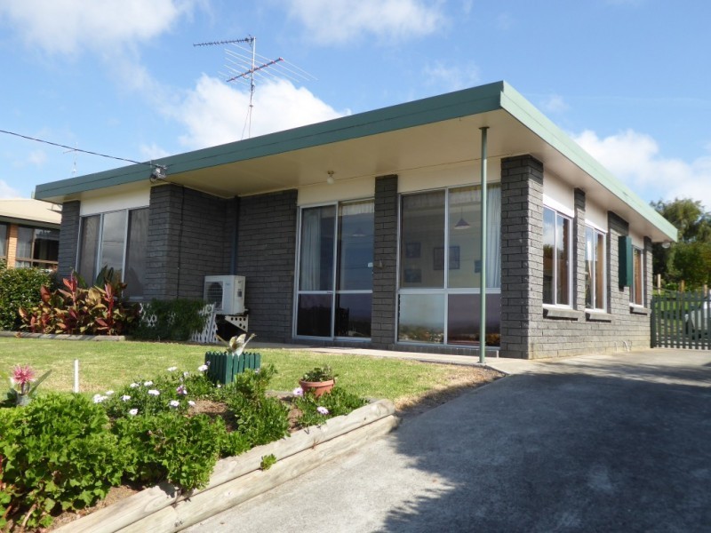 24 Emma Street, Bridport TAS 7262