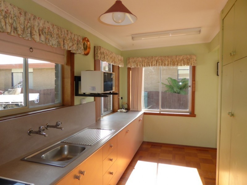 24 Emma Street, Bridport TAS 7262