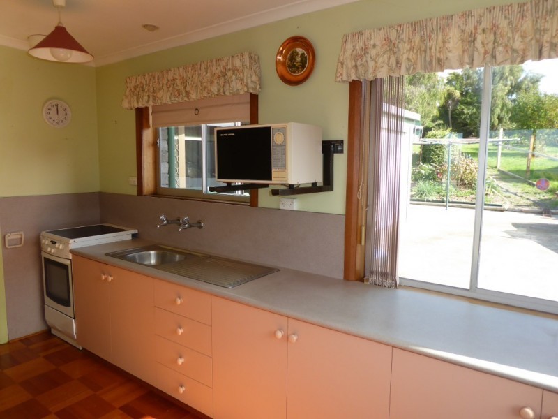 24 Emma Street, Bridport TAS 7262