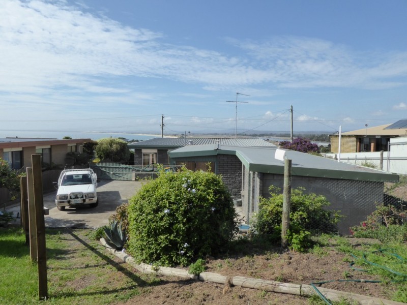24 Emma Street, Bridport TAS 7262