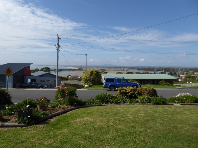 24 Emma Street, Bridport TAS 7262