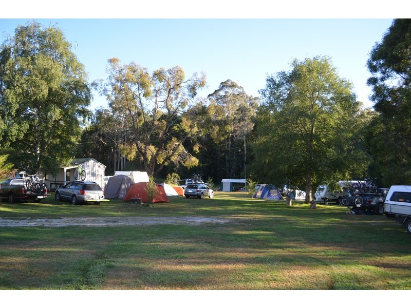 12 Main Road, Weldborough TAS 7264