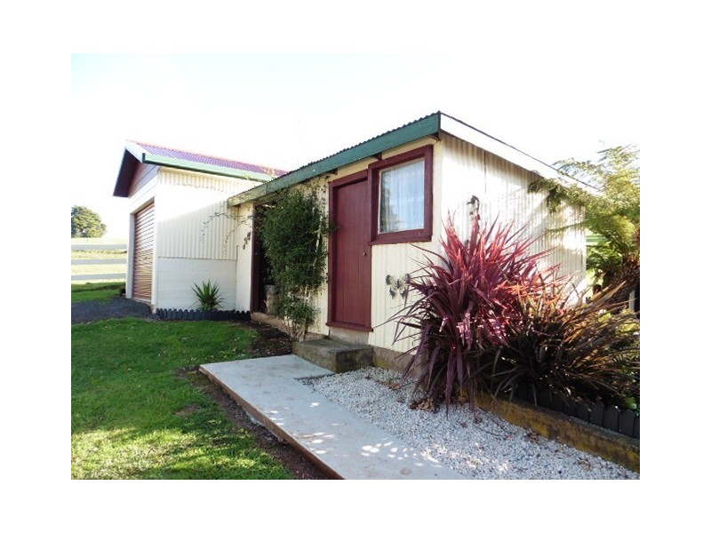 ** Tasman Highway, Branxholm TAS 7261