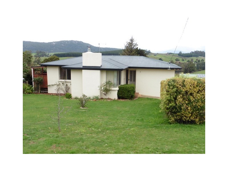 8 Alice Street, Scottsdale TAS 7260