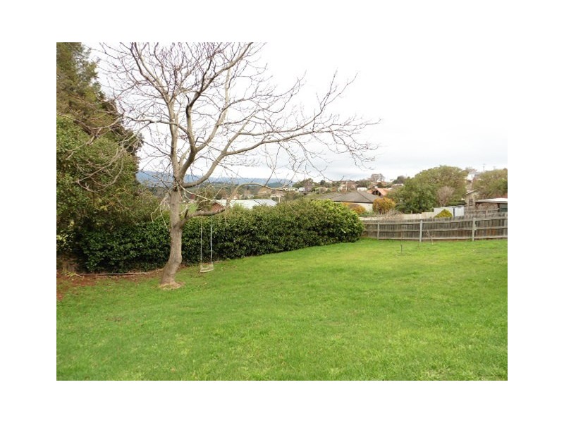 8 Alice Street, Scottsdale TAS 7260