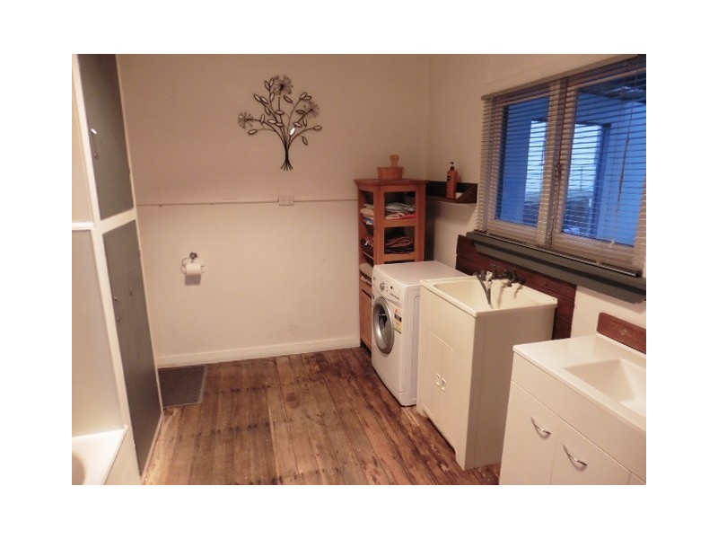 11 Main Street, Legerwood TAS 7263