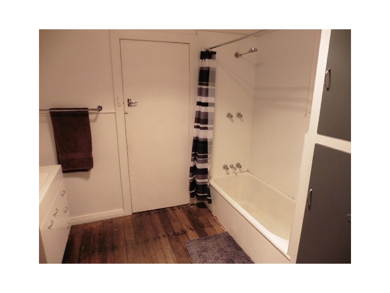 11 Main Street, Legerwood TAS 7263