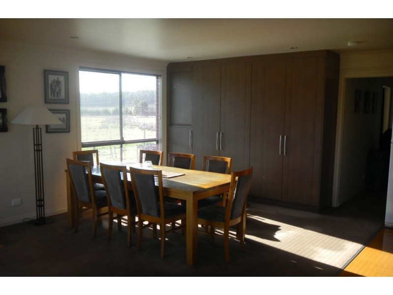 * Cuckoo Road, Scottsdale TAS 7260