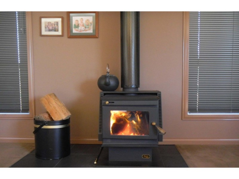 * Cuckoo Road, Scottsdale TAS 7260