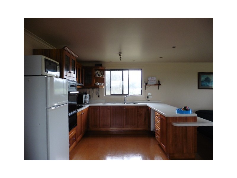 * Cuckoo Road, Scottsdale TAS 7260