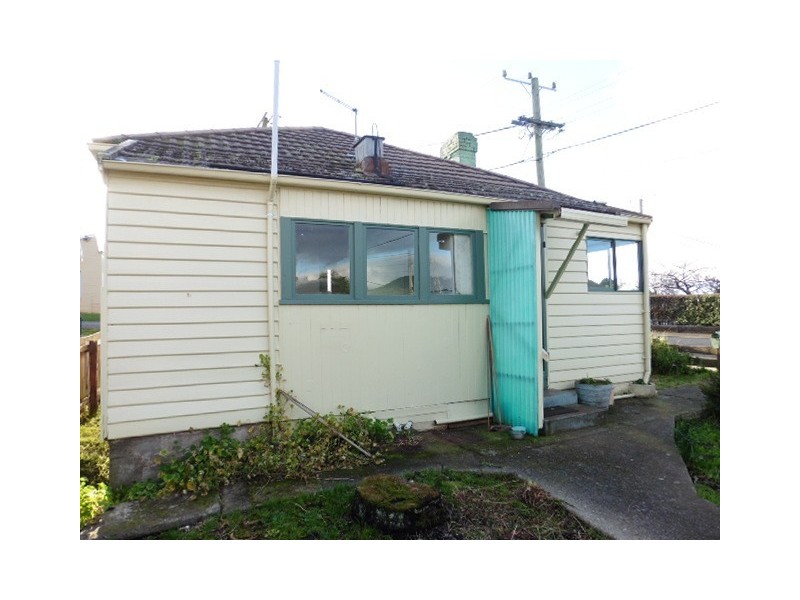 4 Hedley Street, Scottsdale TAS 7260