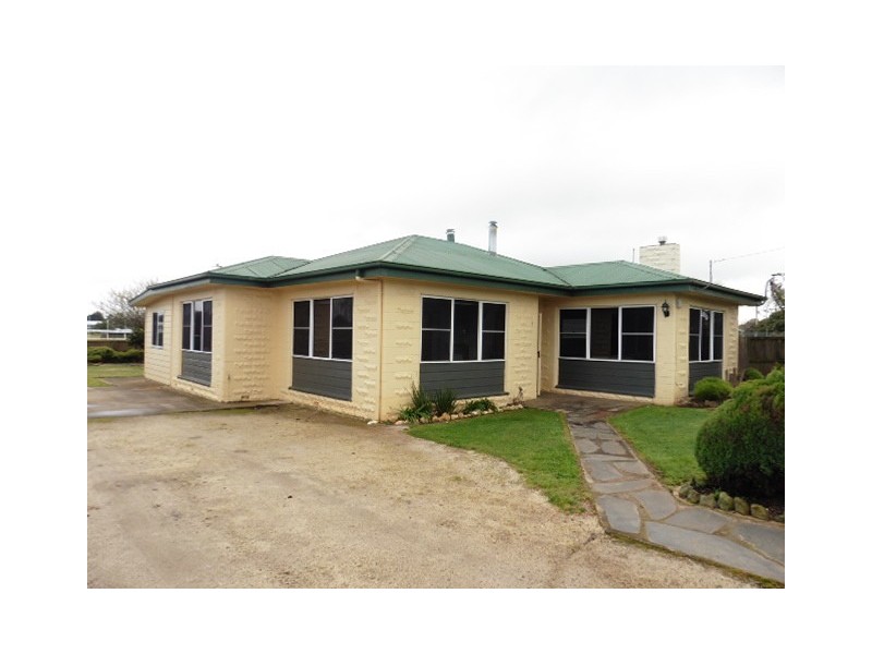 6 Christopher Street, Scottsdale TAS 7260