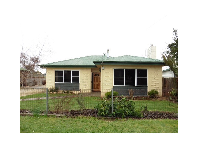 6 Christopher Street, Scottsdale TAS 7260