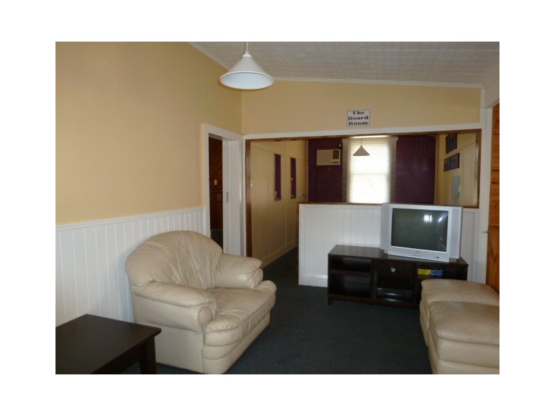 9-10 Christopher Street, Derby TAS 7264