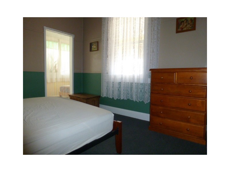 9-10 Christopher Street, Derby TAS 7264