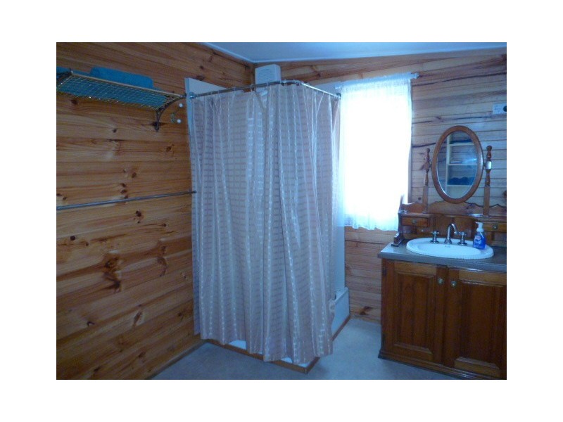 9-10 Christopher Street, Derby TAS 7264