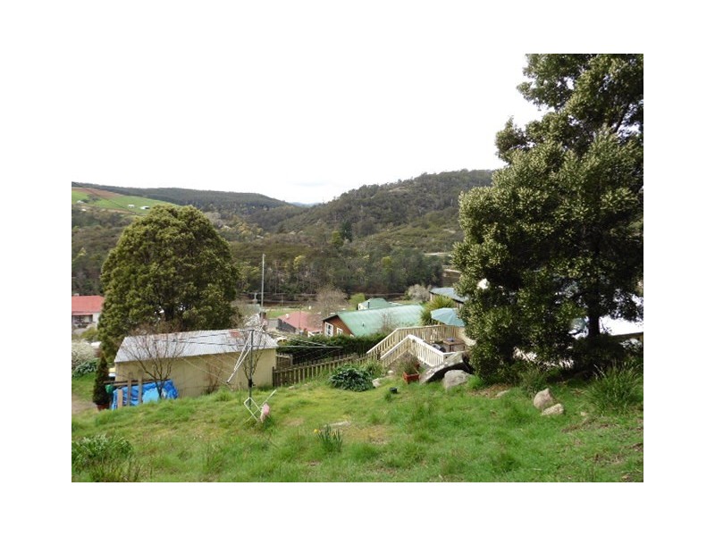 9-10 Christopher Street, Derby TAS 7264