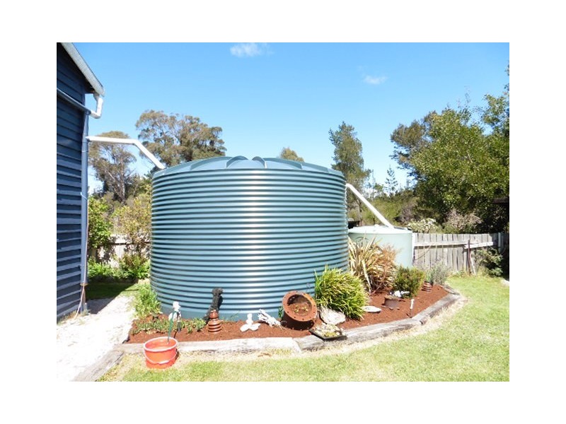 ** Gladstone Road, South Mount Cameron TAS 7264