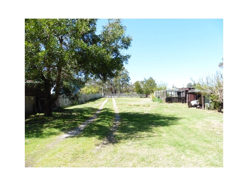 ** Gladstone Road, South Mount Cameron TAS 7264