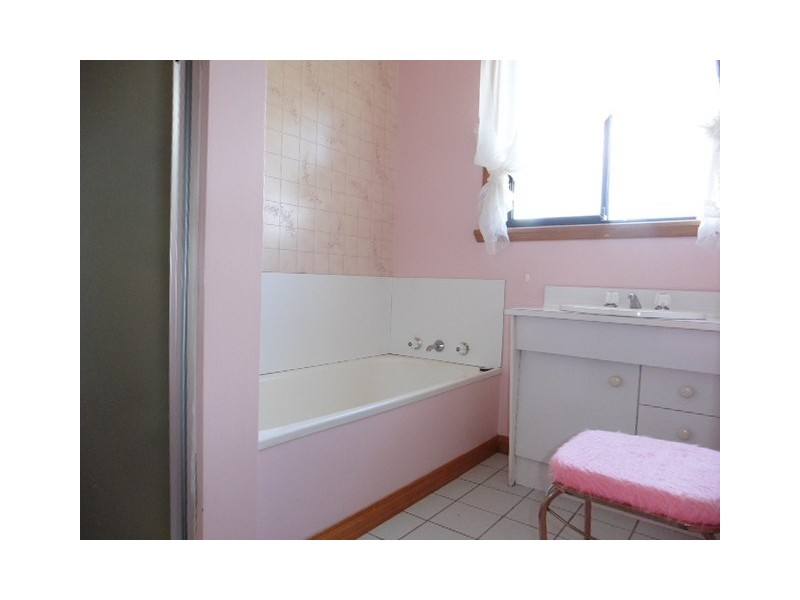 5 McLennan Street, Scottsdale TAS 7260