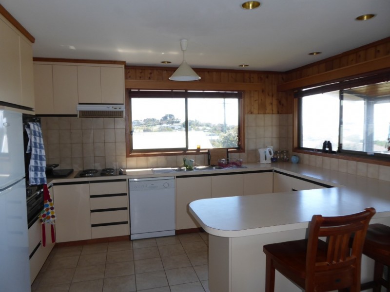 8 William Street, Bridport TAS 7262