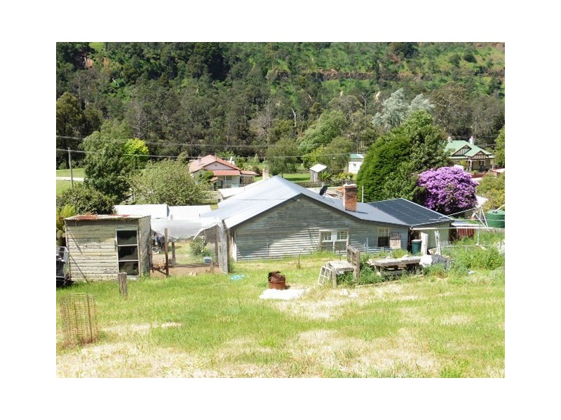 3 Bruce Street, Derby TAS 7264